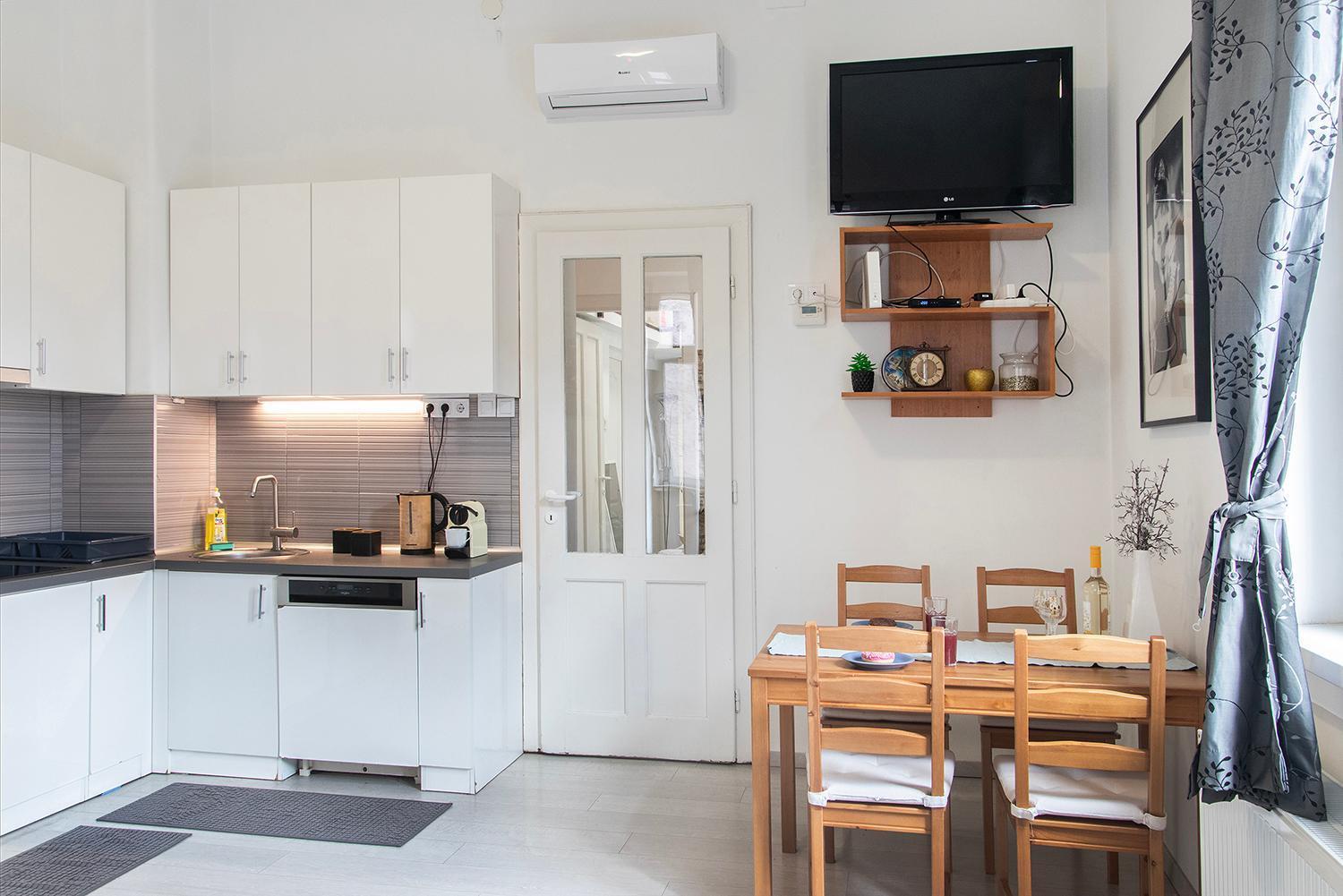 Dora Apartment Near Buda Castle With Parking! Budapest Extérieur photo