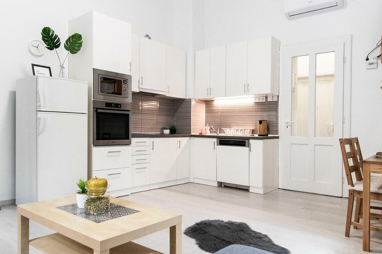 Dora Apartment Near Buda Castle With Parking! Budapest Extérieur photo